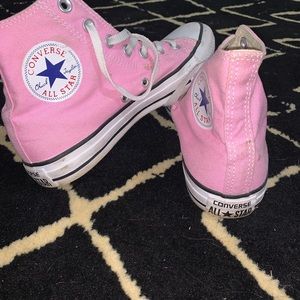 Pink converse